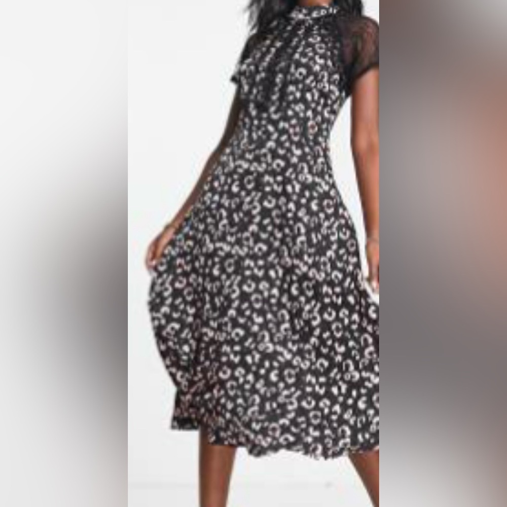 Liquorish Midi Dress